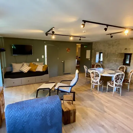Châtelet De Barbençon Appartement
