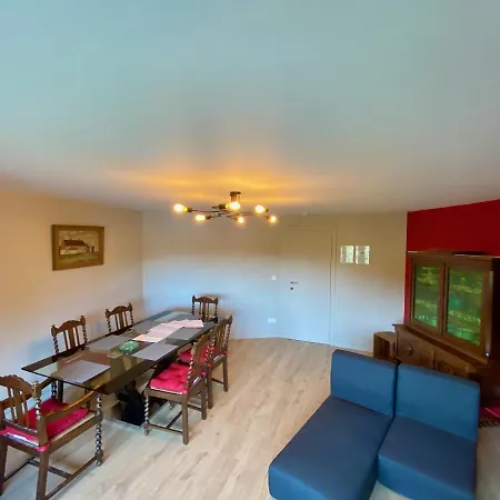 Châtelet De Barbençon Appartement